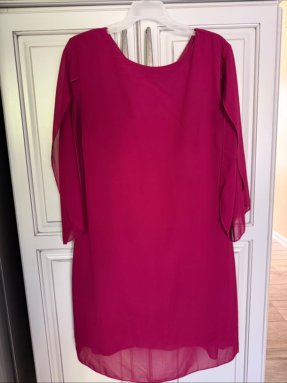 Womens Magenta Chiffon Shift Dress. EUC Size Large. Wore once for a wedding!